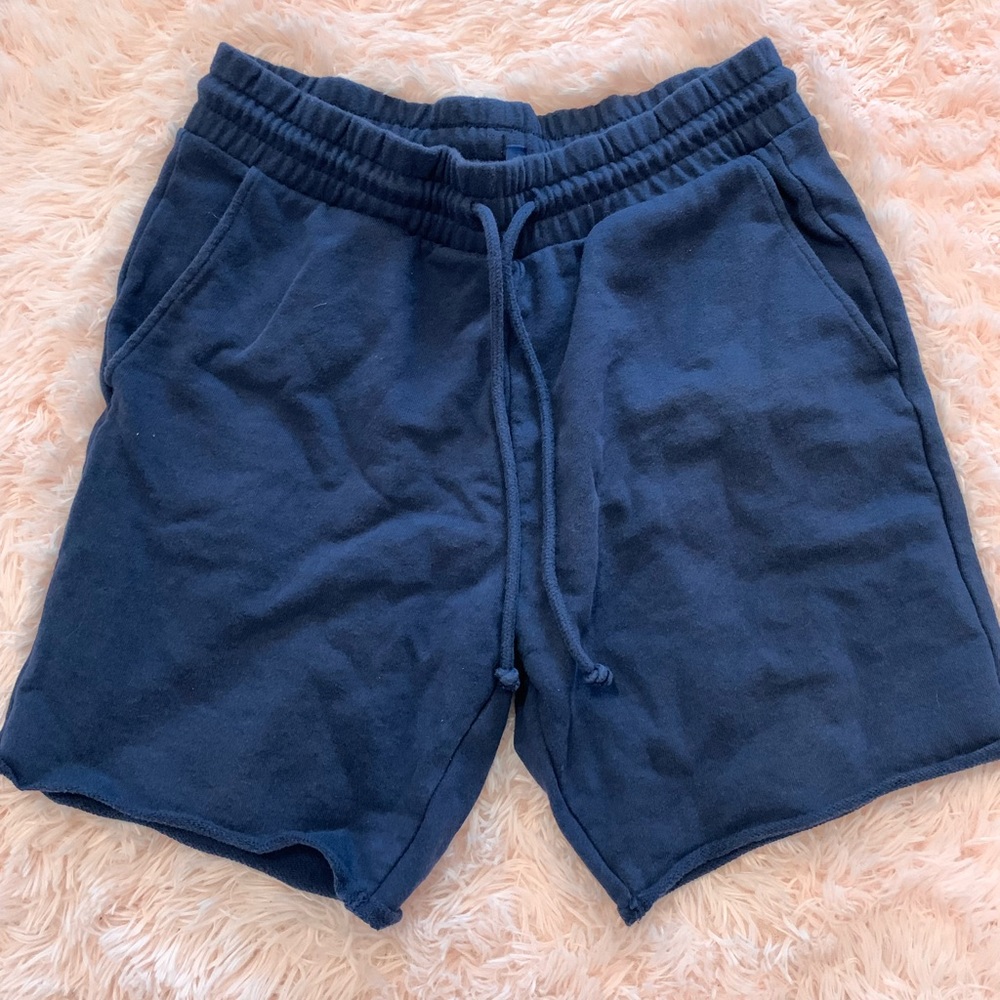 H&m relaxed shorts size M